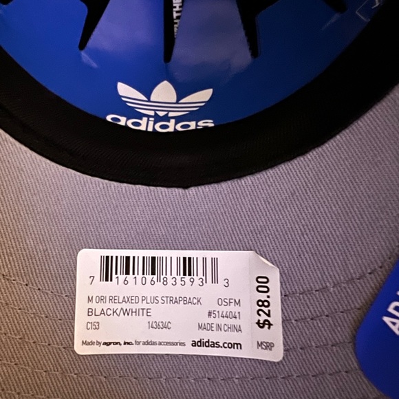 Adidas men strap back cap adjustable fit - Picture 4 of 4